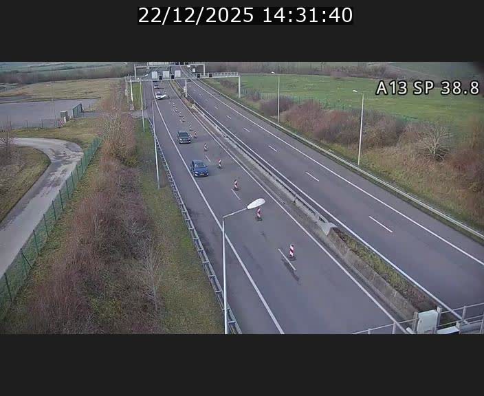 Webcam autoroute A13 à l'entrée ouest du tunnel Markusbierg à Schengen. Vue orientée vers le tunnel et l'Allemagne