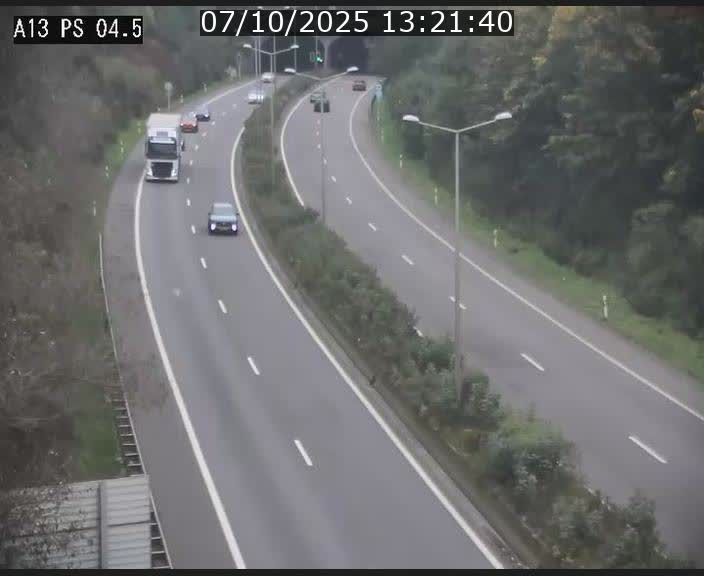 Traffic live webcam Luxembourg Differdange - A13 direction Esch-sur-Alzette - BK 4.5
