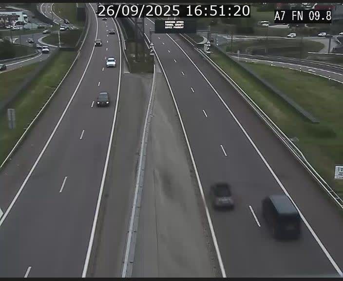 Caméra trafic Luxembourg - A7, Tunnel Gousselerbierg, sortie sud, direction rond-point Lorentzweiler (BK 9.9)