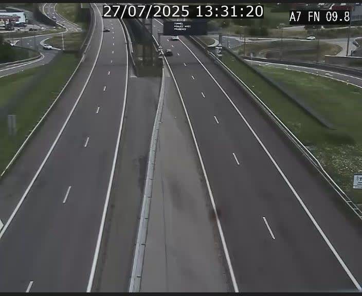 Caméra trafic Luxembourg - A7, Tunnel Gousselerbierg, sortie sud, direction rond-point Lorentzweiler (BK 9.9)