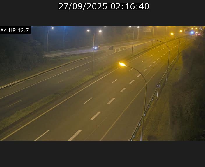 Traffic live webcam Luxembourg Esch sur Alzette - A4 - BK 12.7 - direction Esch-Belval