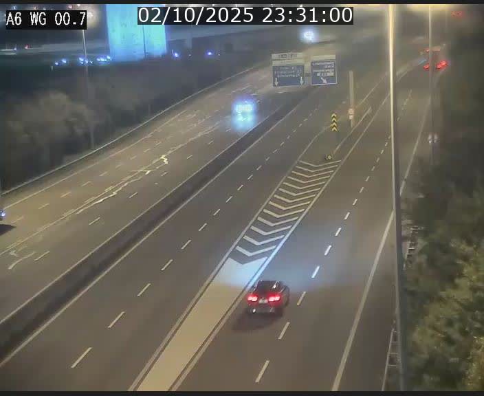 Traffic live webcam Luxembourg Croix de Cessange - A6 - BK 0.7 - direction A3 France