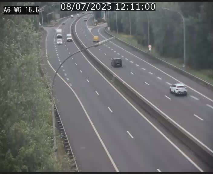 Traffic live webcam Luxembourg Aire de Capellen - A6 - BK 16.6 - direction Luxembourg/France/Allemagne