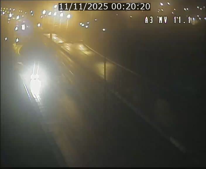 Traffic live webcam Luxembourg Croix de Bettembourg A3 - BK 11.1 - direction Luxembourg-ville