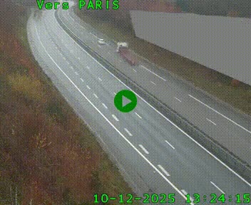 Caméra routière sur l'autoroute A20 à Saint-Pardoux-l'Ortigier, à la jonction avec l'A89. Vue orientée vers Paris