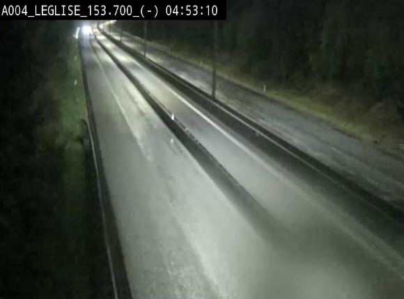 Webcam autoroute A4 (E411-E25) à Léglise, avant la jonction avec la N40. Vue orientée vers Bruxelles