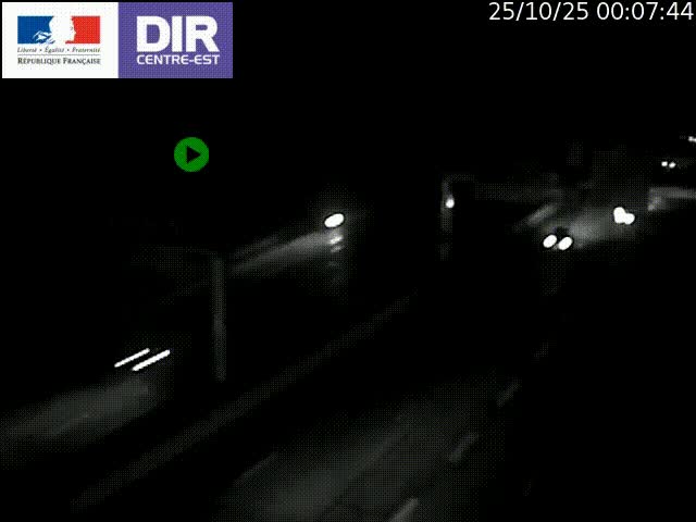 Caméra de circulation routière sur le boulevard périphérique Laurent Bonnevay de Lyon (D383) à hauteur de Bron, avant la jonction avec l'A43. Vue orientée vers l'échangeur