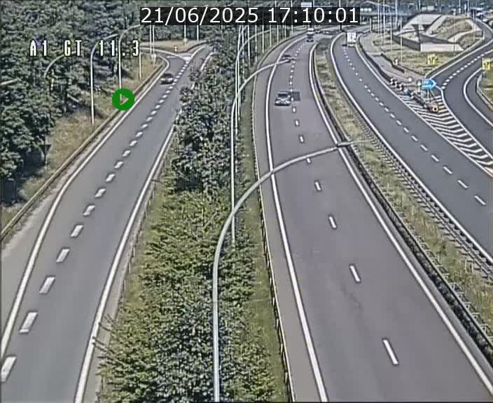 Traffic live webcam Luxembourg Senningerberg - A1 direction Allemagne - BK 11.3