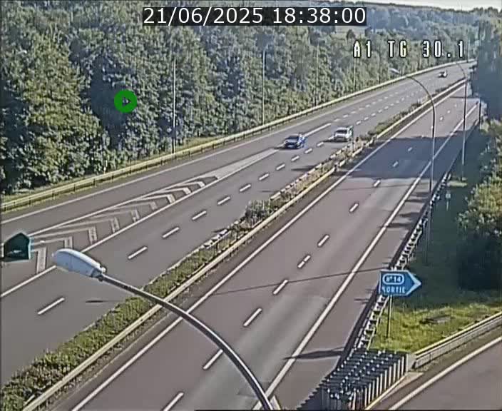 Traffic live webcam Luxembourg Grevenmacher - A1 direction Luxembourg - BK 30.1
