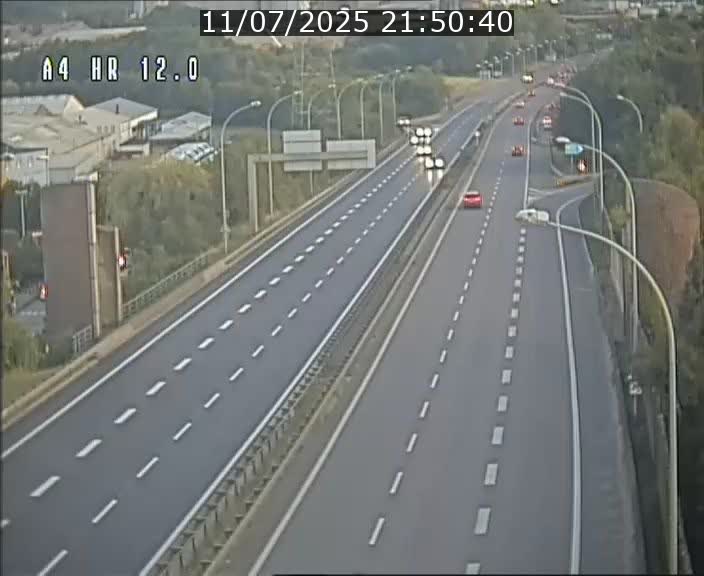 Traffic live webcam Luxembourg Jonction Foetz - A4 - BK 12.0 - direction Esch sur Alzette
