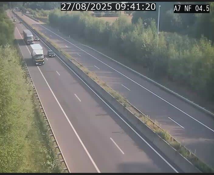 Caméra autoroute Luxembourg A7 - Passage à gibier Rëngelbour - direction Tunnel Grouft