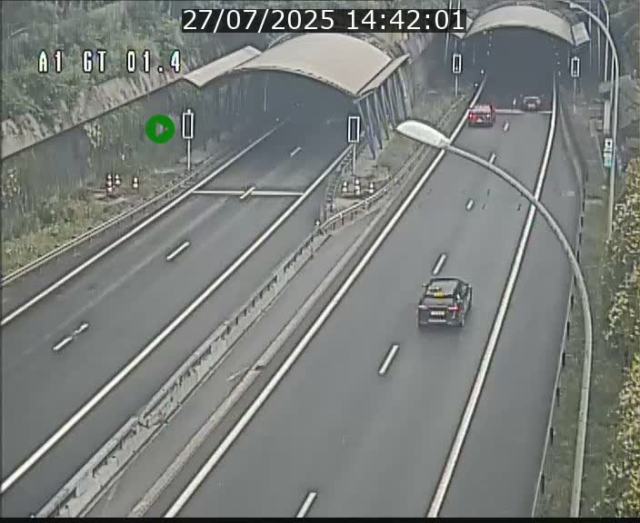 Traffic live webcam Luxembourg Hesperange - A1 direction Kirchberg - BK 1.4