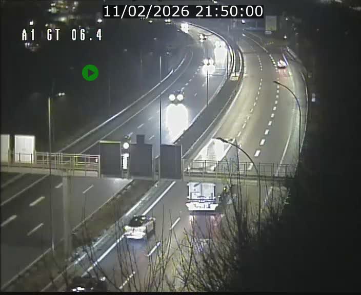 Traffic live webcam Luxembourg Hamm - A1 direction Sandweiler - BK 6.4