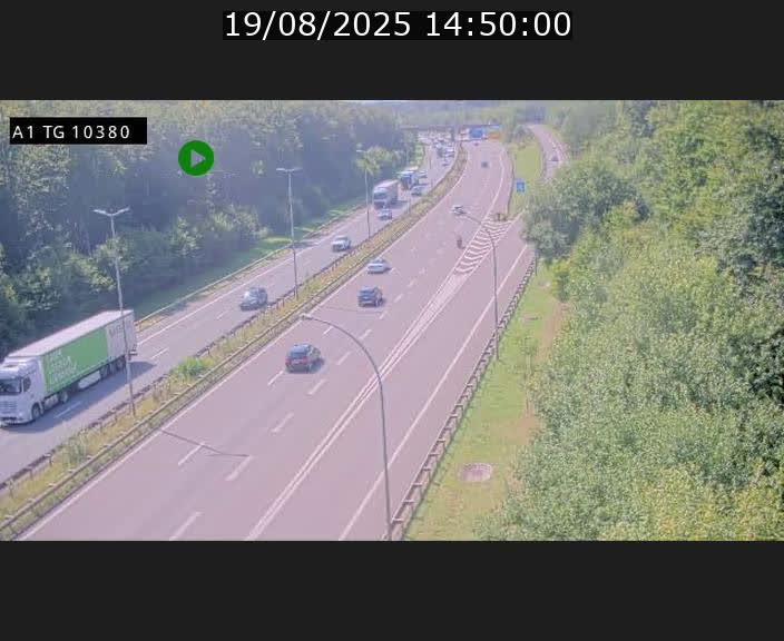 Traffic live webcam Luxembourg Senningerberg - A1 direction Luxembourg Kirchberg - BK 10.3