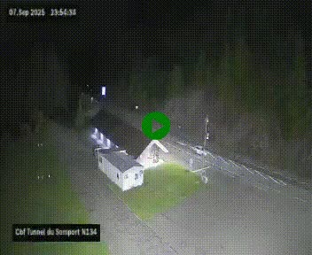 Webcam à l'entrée du tunnel du Somport, côté français, sur la N134, dans les Pyrénées, en direction de l'Espagne, à 1116 mètres d'altitude