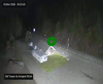 Webcam à l'entrée du tunnel du Somport, côté français, sur la N134, dans les Pyrénées, en direction de l'Espagne, à 1116 mètres d'altitude