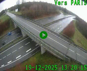 Clone of Caméra routière sur l'autoroute A20 au nord de Limoges, à la jonction avec la N520. Vue orientée vers Paris