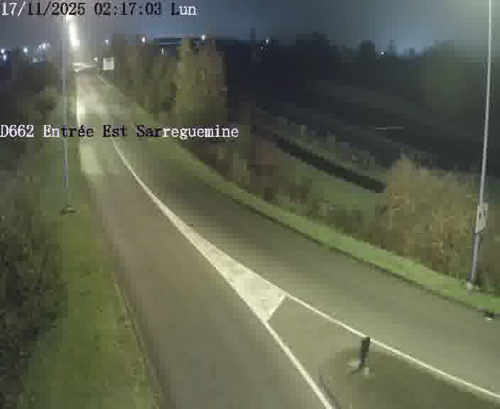 Point de vue trafic déployé sur D662 (France) à Sarreguemines, regardant vers Sarreguemines, aidant conducteurs et services à anticiper les flux.