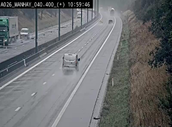 Webcam autoroute A26/E25 à hauteur de Manhay, avant la jonction avec la N651 en direction de Luxembourg - BK 40.4