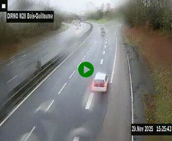 Webcam routière à hauteur de Bois-Guillaume en périphérie de Rouen. Vue orientée vers Rouen