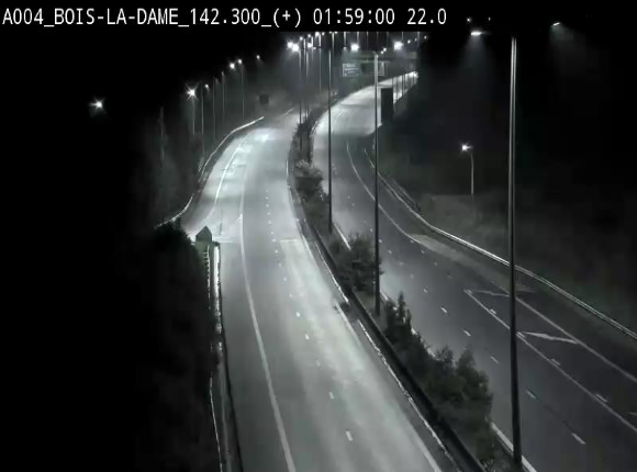 Webcam située entre la sortie 29 Neufchâteau et la jonction avec l'E25 en direction de Liège et Luxembourg