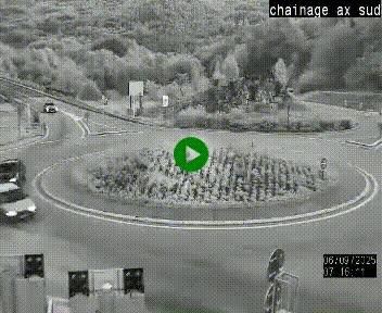 Webcam au nord d'Ax-les-Thermes au niveau de l'aire de chaînage de la N20. Vue orientée vers les Pyrénées, en direction de Pas de la Case