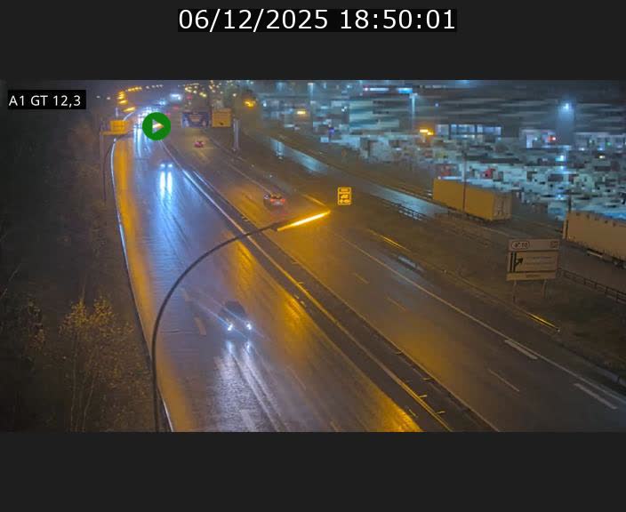 Traffic live webcam Luxembourg Senningerberg - A1 direction Allemagne - BK 12.3