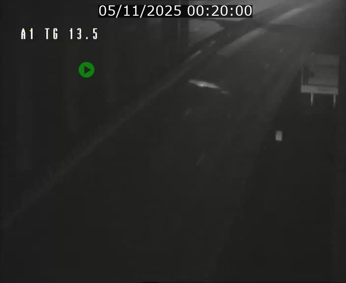 Traffic live webcam Luxembourg Senningen - A1 direction Luxembourg - BK 13.5