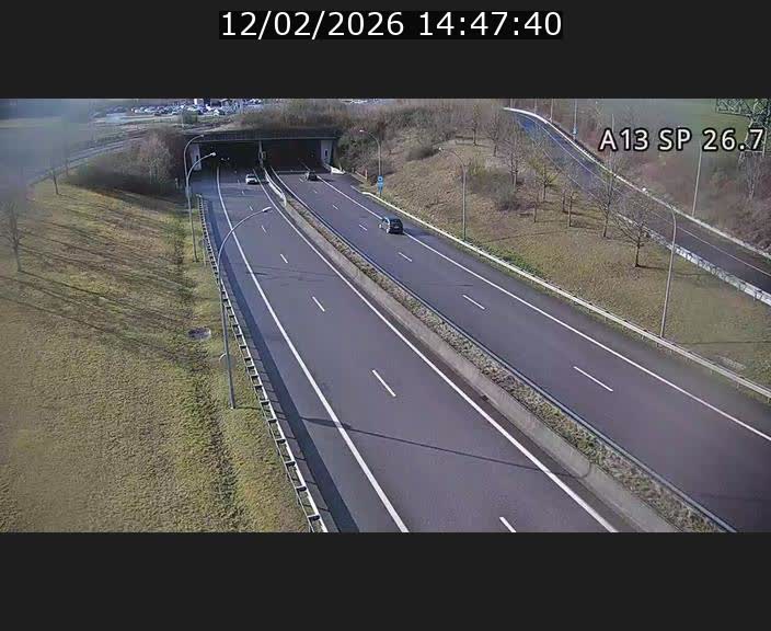 Traffic live webcam Luxembourg Frisange - A13 direction Luxembourg-ville - BK 26.7