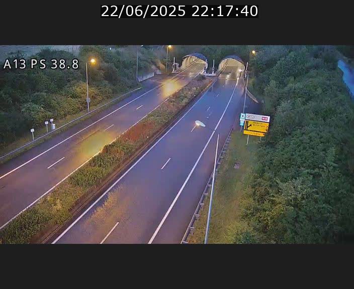 Webcam autoroute A13 à l'entrée ouest du tunnel Markusbierg à Schengen. Vue orientée vers Mondorf-les-Bains