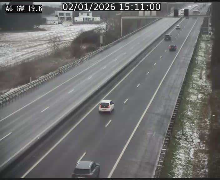 Traffic live webcam Luxembourg - Steinfort - A6 - BK 19.6 - direction Belgique