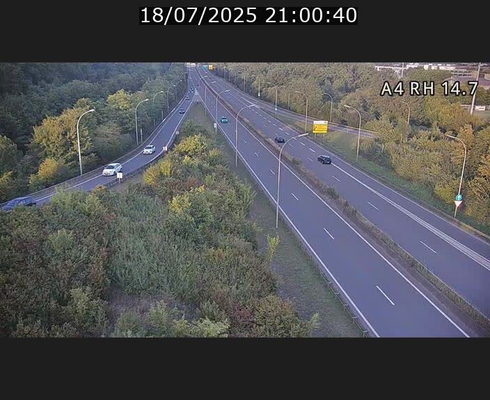 Traffic live webcam Luxembourg Jonction Lankelz - A4 - BK 14.7 - direction Luxembourg