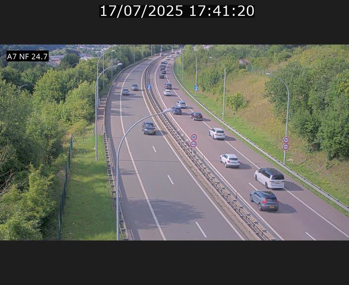 Caméra trafic Luxembourg - A7, Schieren direction Mersch