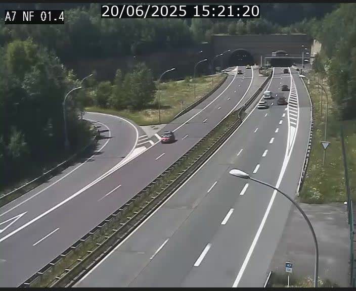 Caméra autoroute Luxembourg A7 - Echangeur Waldhaff - direction Tunnel Stafelter