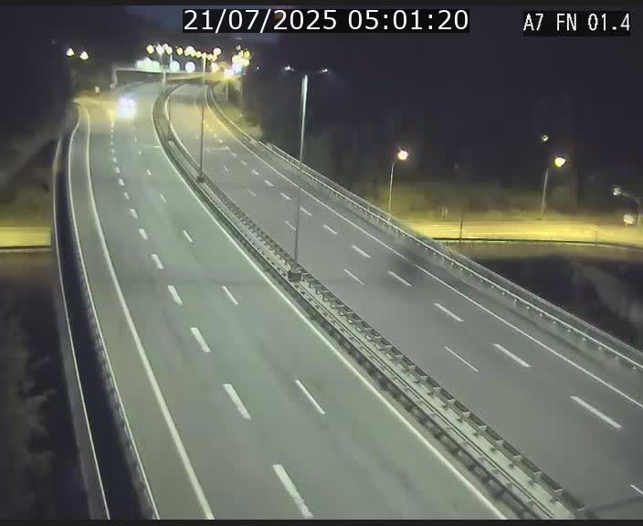 Caméra autoroute Luxembourg A7 - Tunnel Stafelter - direction Echangeur Grünewald