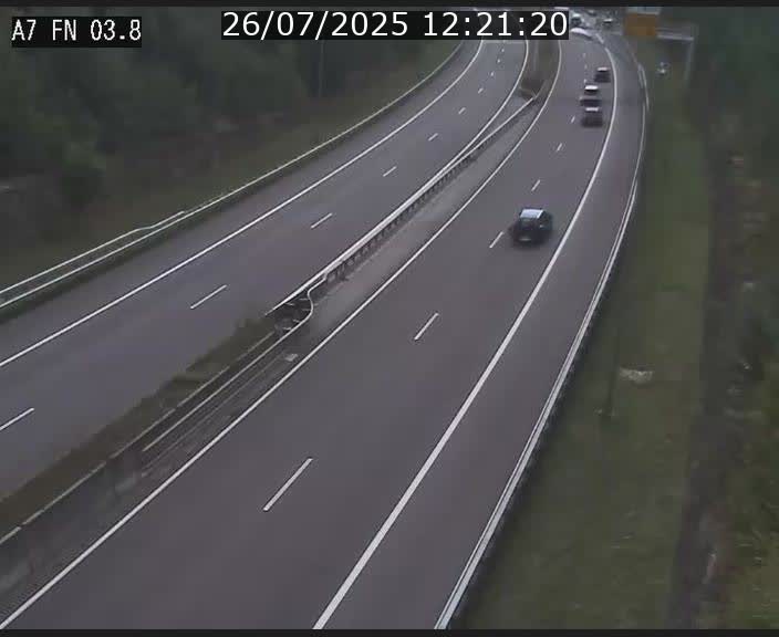 Caméra autoroute Luxembourg A7 - Passage à gibier Rëngelbour - direction Tunnel Stafelter
