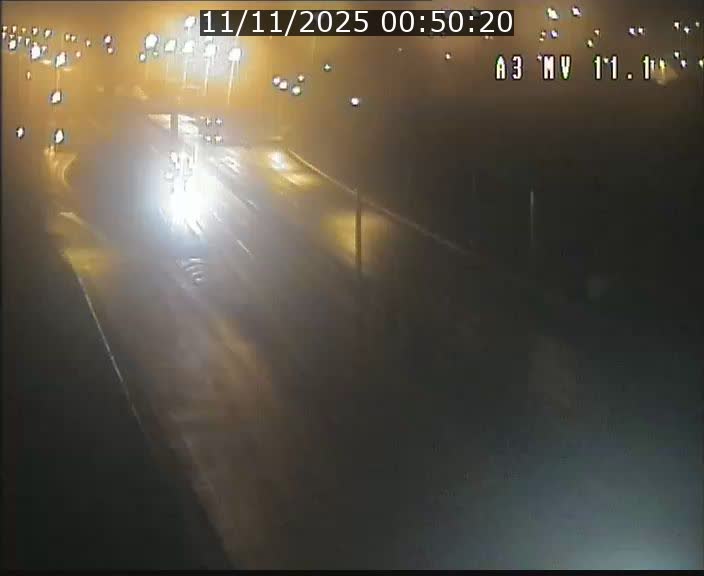 Traffic live webcam Luxembourg Croix de Bettembourg A3 - BK 11.1 - direction Luxembourg-ville