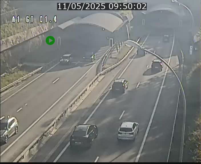 Traffic live webcam Luxembourg Hesperange - A1 direction Kirchberg - BK 1.4