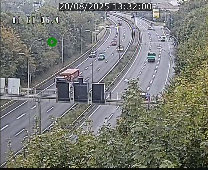 Traffic live webcam Luxembourg Hamm - A1 direction Sandweiler - BK 6.4