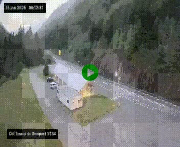 Webcam à l'entrée du tunnel du Somport, côté français, sur la N134, dans les Pyrénées, en direction de l'Espagne, à 1116 mètres d'altitude