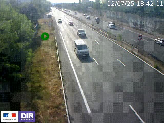 Webcam à Bron sur l'A43 à la jonction avec le boulevard périphérique de Lyon (D383). Vue orientée vers Lyon