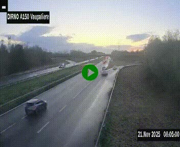 Webcam autoroute A150 à hauteur de La Vaupalière en périphérie de Rouen. Vue orientée vers Rouen