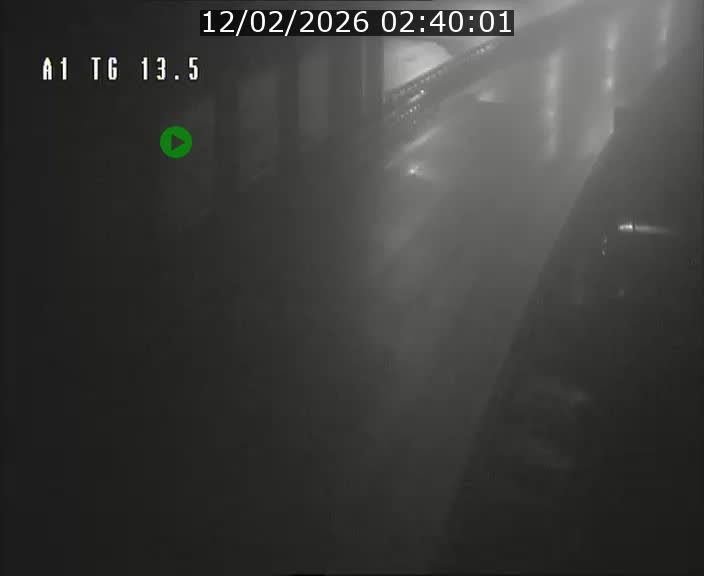 Traffic live webcam Luxembourg Senningen - A1 direction Luxembourg - BK 13.5