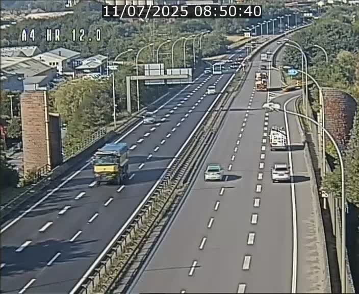 Traffic live webcam Luxembourg Jonction Foetz - A4 - BK 12.0 - direction Esch sur Alzette