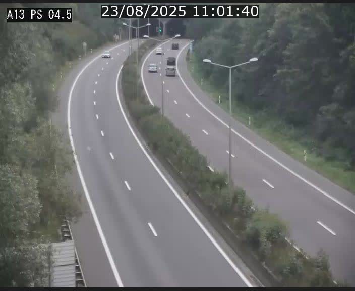Traffic live webcam Luxembourg Differdange - A13 direction Esch-sur-Alzette - BK 4.5