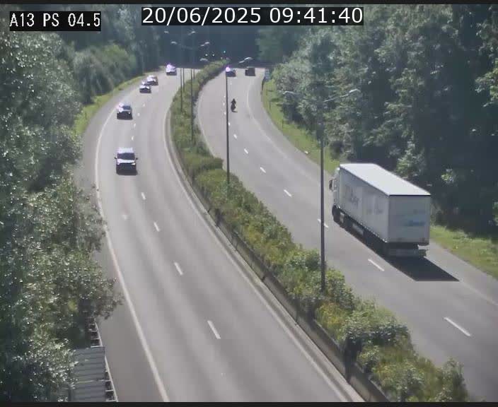 Traffic live webcam Luxembourg Differdange - A13 direction Esch-sur-Alzette - BK 4.5