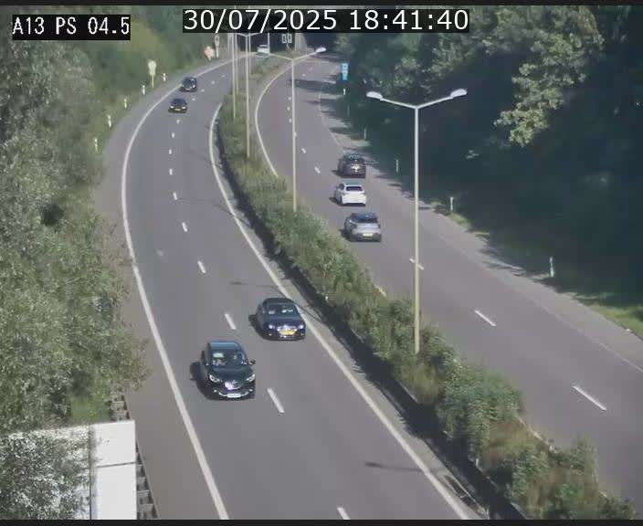 Traffic live webcam Luxembourg Differdange - A13 direction Esch-sur-Alzette - BK 4.5
