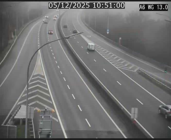 Traffic live webcam Luxembourg Mamer - A6 - BK 13 - direction Luxembourg/France/Allemagne