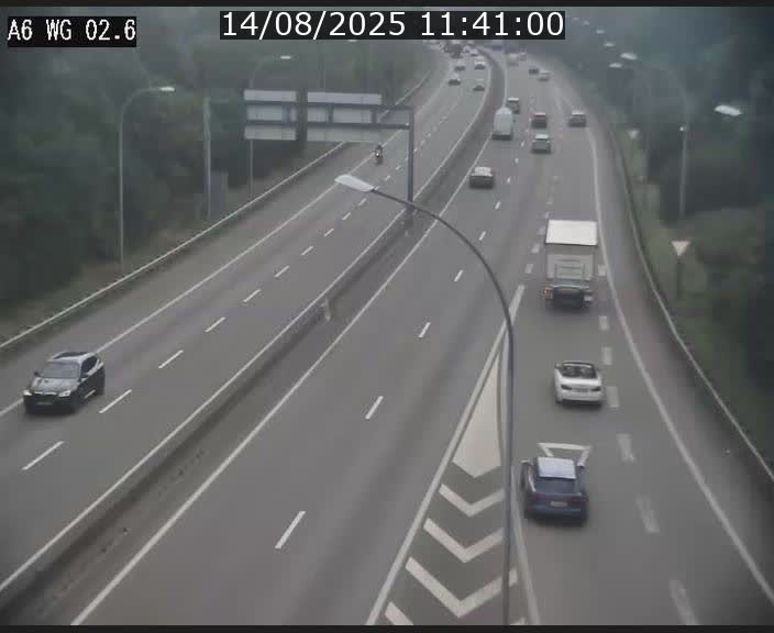 Traffic live webcam Luxembourg Croix de Cessange - A6 - BK 2.6 - direction France/Allemagne