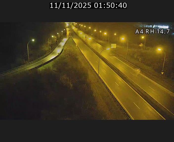 Traffic live webcam Luxembourg Jonction Lankelz - A4 - BK 14.7 - direction Luxembourg